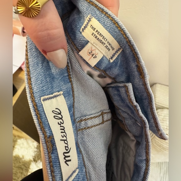 Madewell FLAWED the perfect vintage straight Jean distressed size 24 petite - Picture 5 of 5